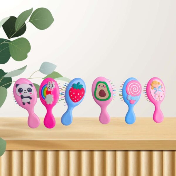 PEINE FIGURITAS 3D DE COLORES