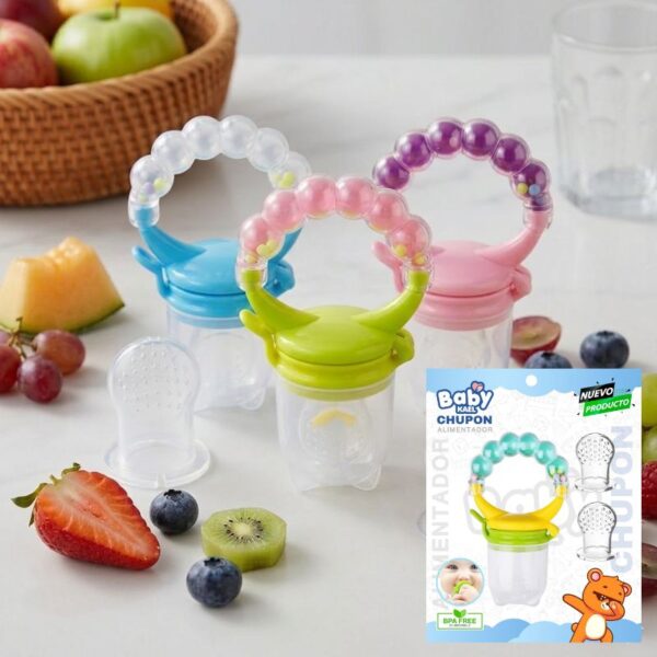 Set de chupones alimentadores de frutas Baby Kael en colores azul, verde, rosado y morado rodeados de frutas frescas.